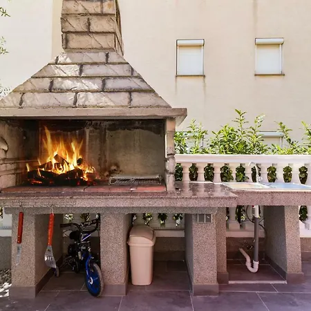 Andriano Апартаменты *